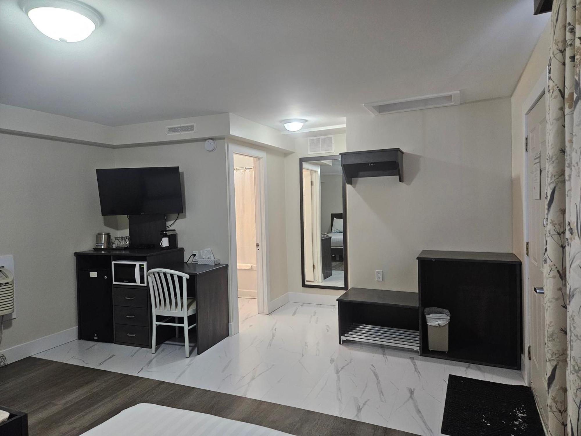Leelas Villa Inn Flesherton Bagian luar foto
